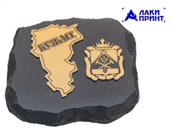 (50039) Магнит с шильдом Карта Кузбасса герб (ЗОЛОТО) 5х5 см