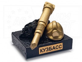 Сувенир малый «Каска, отбойный молот, уголь» на подставке, 5х5 см